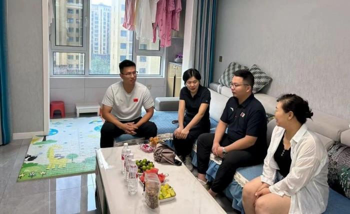 谈球吧官方线路图片